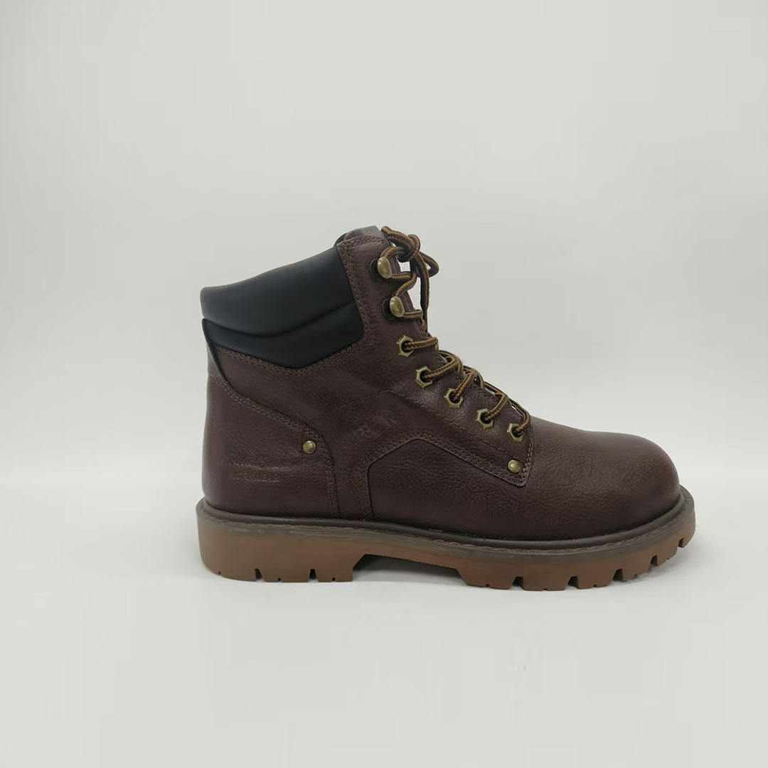 Functional waterproof shoes