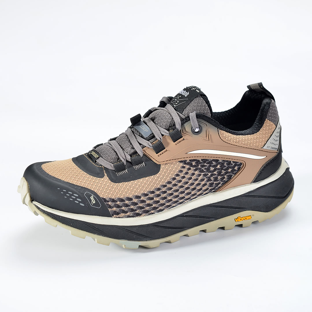 Waterproof shoes